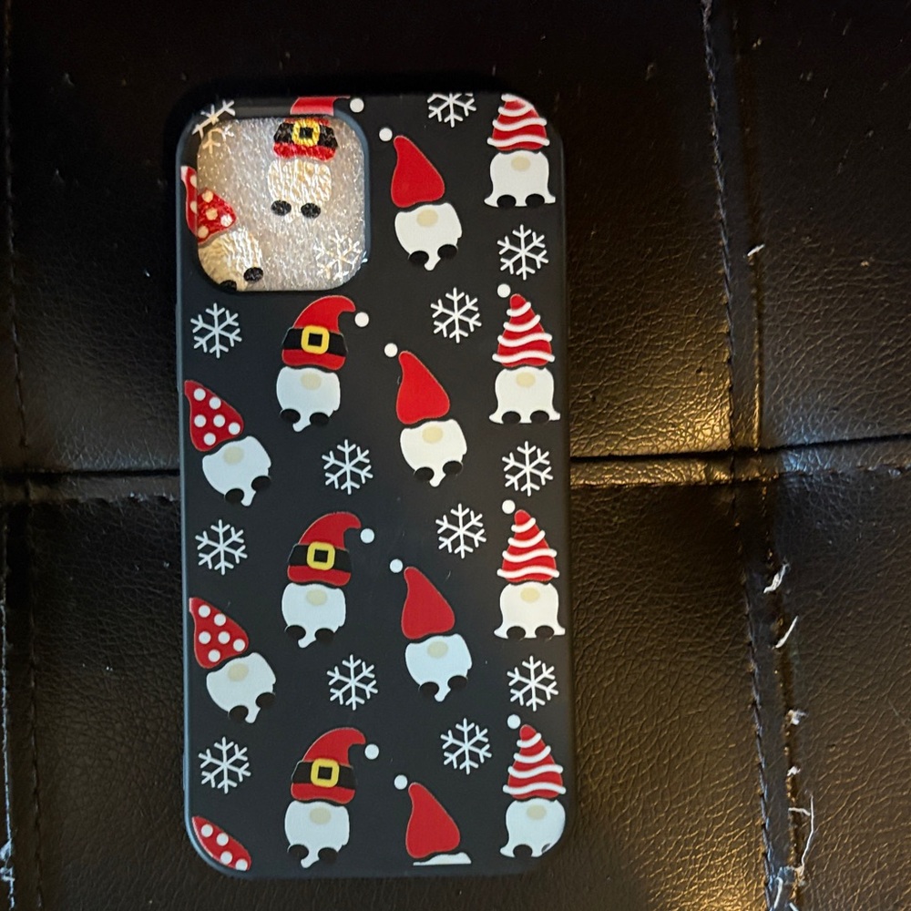 iPhone 12 Case bundle - Picture 2 of 10